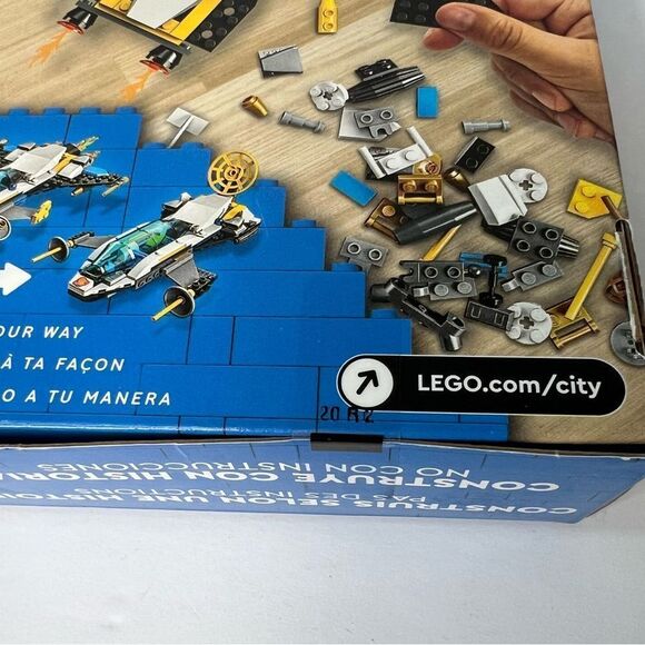 New Sealed LEGO City Mars Spacecraft Exploration Missions Set, 60354 - Picture 4 of 5